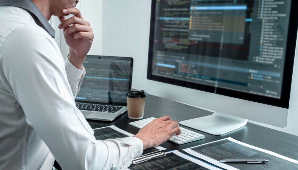 solution server Boost business efficiency using an integrated server solution, streamlining IT decisions and tackling daily challenges.